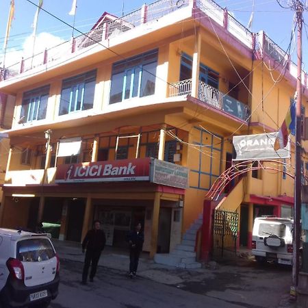 Vamoose Buddha Hotel Tawang Buitenkant foto
