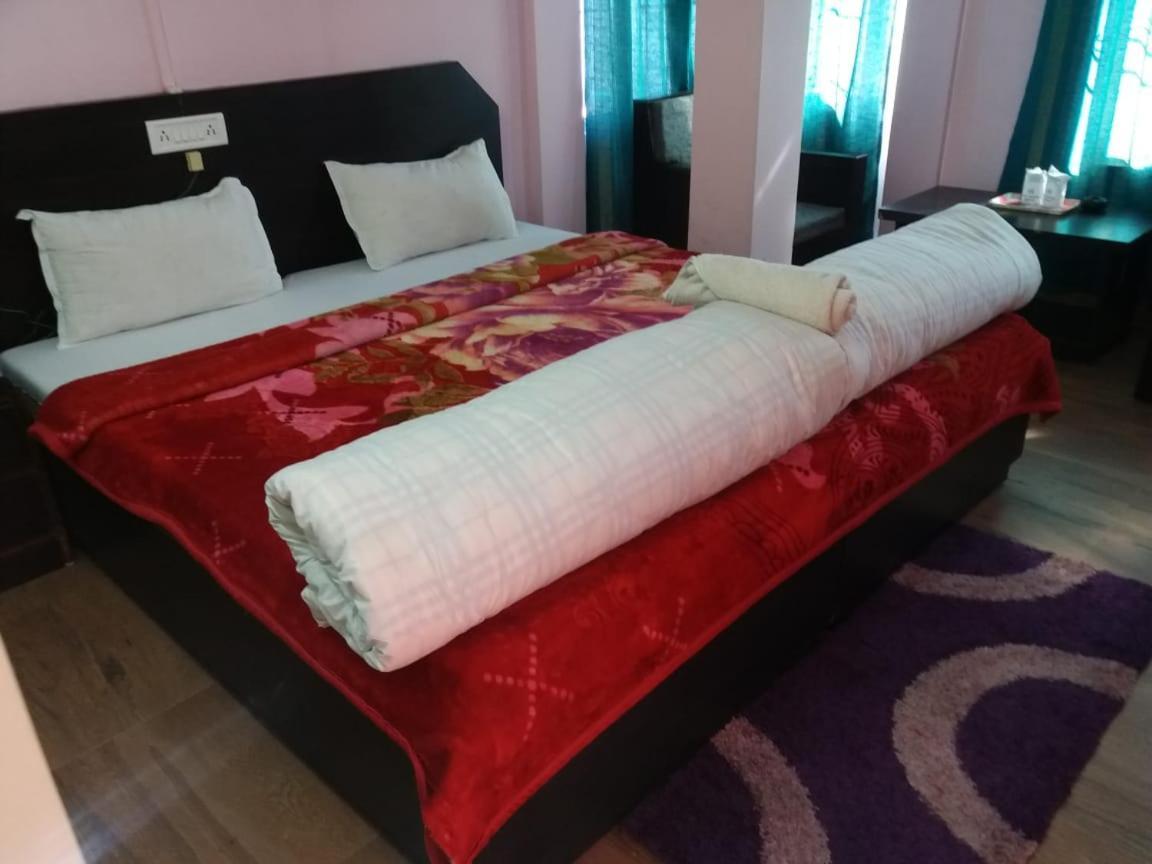 Vamoose Buddha Hotel Tawang Buitenkant foto